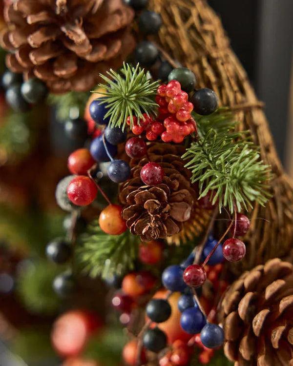 Dibor Fruit Berry Wreath