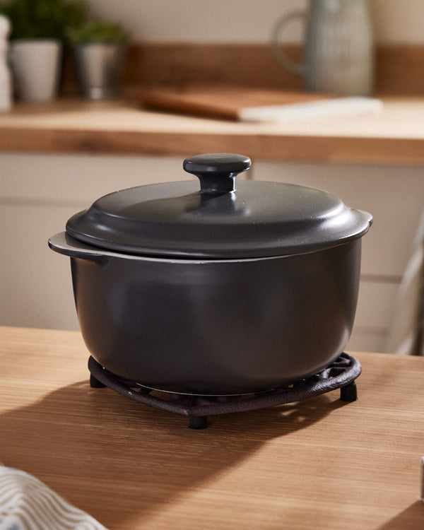 Dibor Heart Shaped Cast Iron Trivet