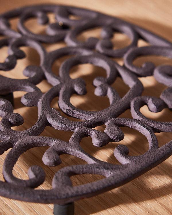 Dibor Heart Shaped Cast Iron Trivet