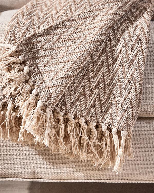 Dibor Hepworth Throw Blanket With Tassels