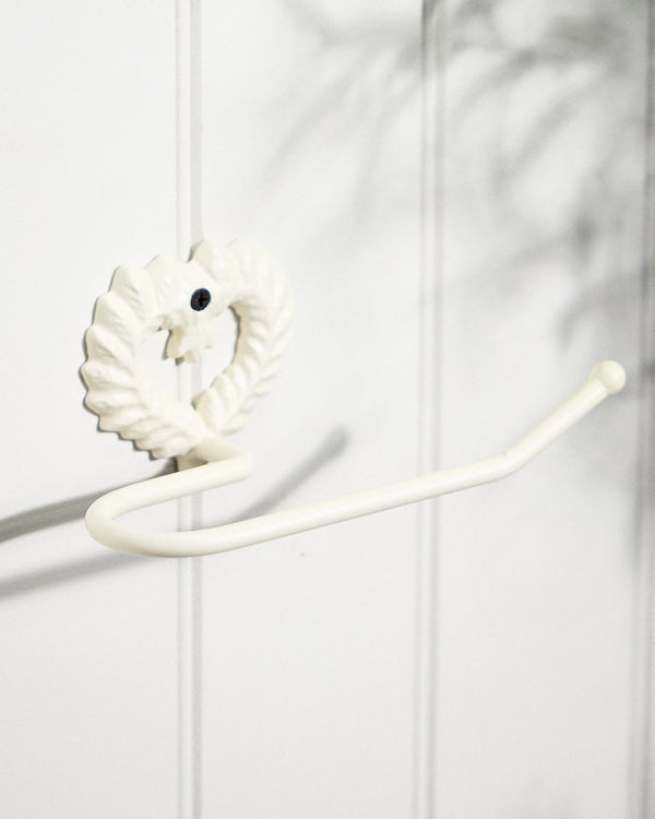 Dibor Isabelle Ivory Heart Toilet Roll Holder