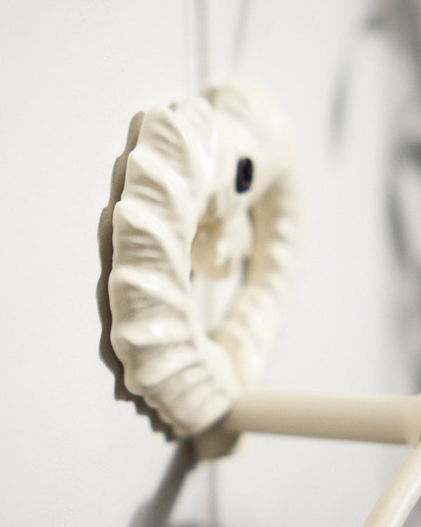 Dibor Isabelle Ivory Heart Towel Ring