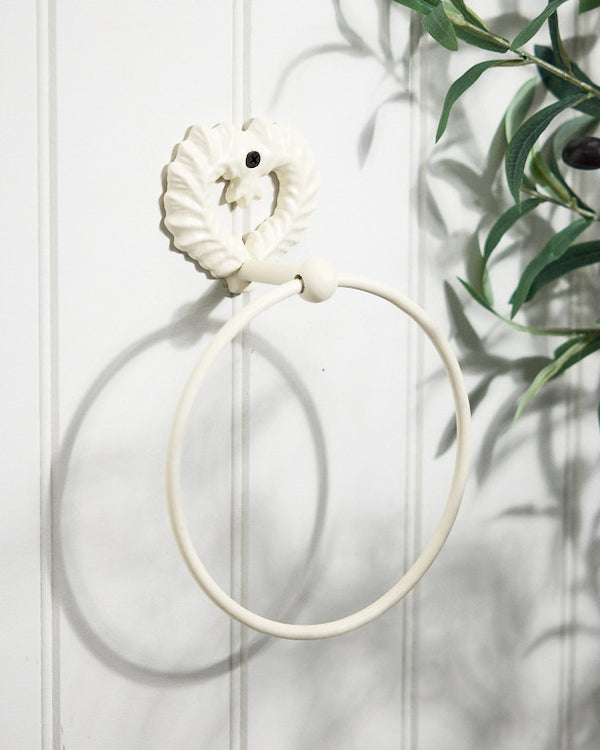 Dibor Isabelle Ivory Heart Towel Ring