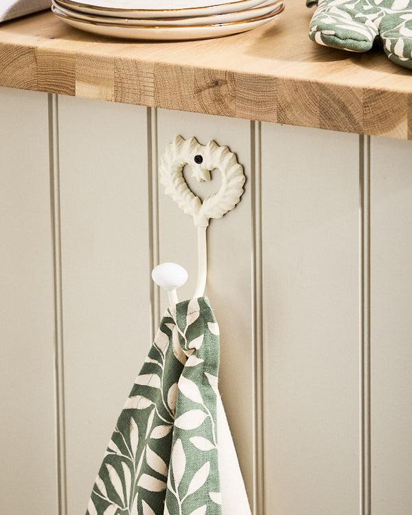dibor Isabelle Ivory Heart Wall Hook