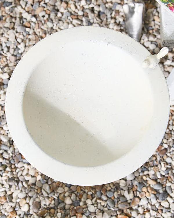 Dibor Ivory Standing Bird Feeder