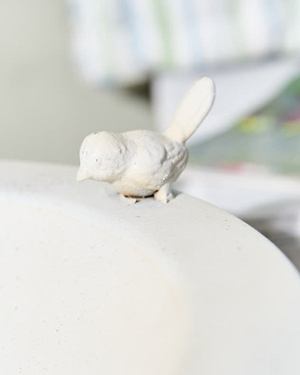 Dibor Ivory Standing Bird Feeder