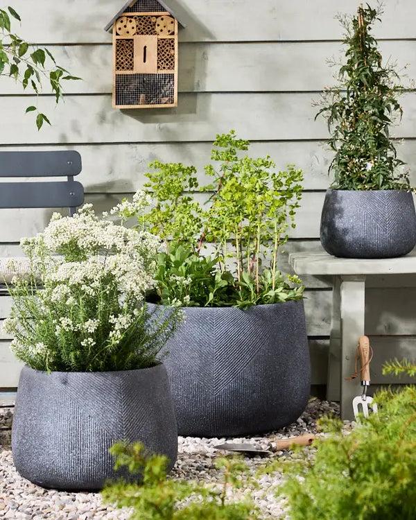 dibor Kalo Grey Striped Planter Collection