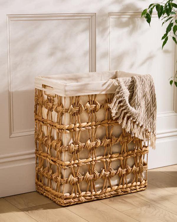 Dibor Lakelyn Water Hyacinth Lined Basket