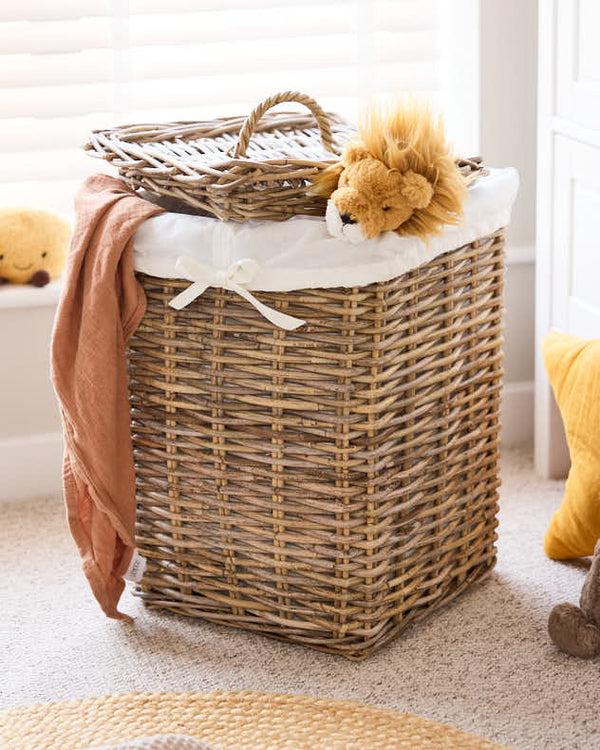 dibor Lidded Wicker Toy Basket