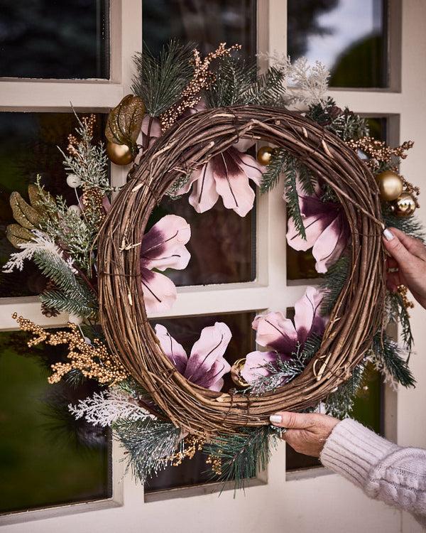 Dibor Magnolia Blush Wreath 55cm