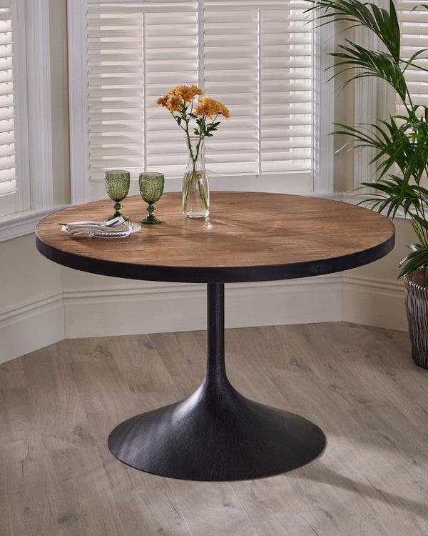 dibor Manhattan Reclaimed Pine Dining Table