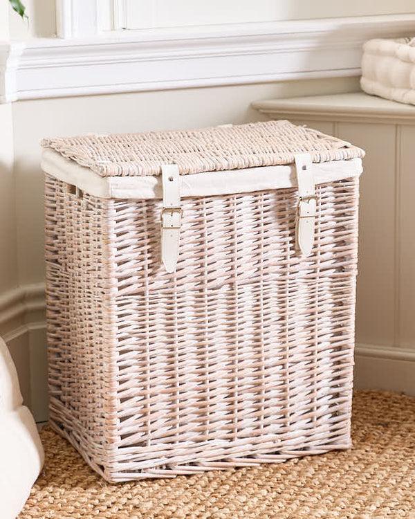 dibor Medium Lined Wicker Laundry Basket