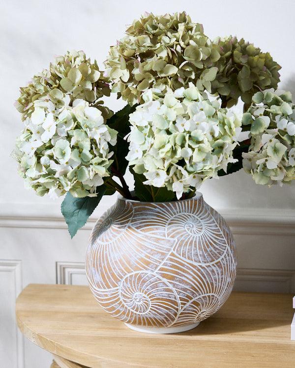 dibor Oskola Round Shell Vase