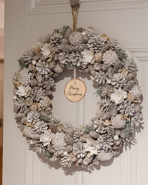 Dibor Personalised Morning Frost Wreath