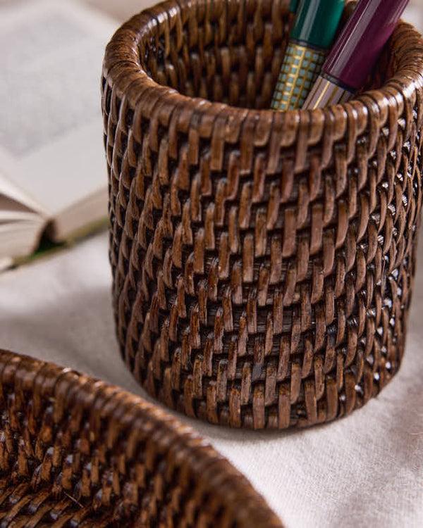 Dibor Premium Brown Rattan Pen Pot