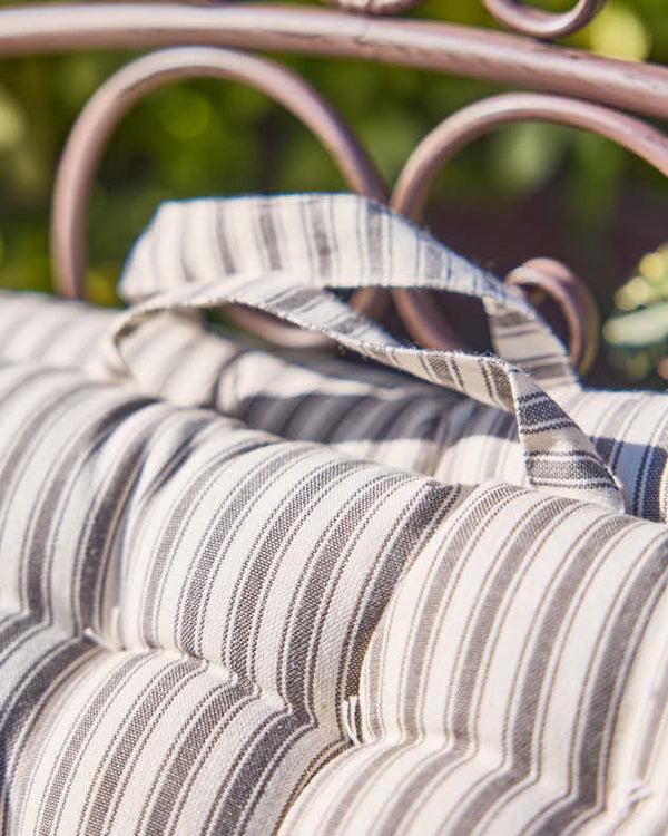 Dibor Pyreneés Grey Stripe Outdoor Bench Mattress