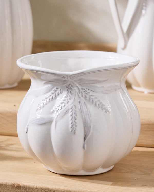 Dibor Radway White Ceramic Collection