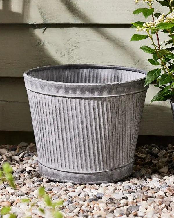 dibor Ribbed Metal Planter Bucket