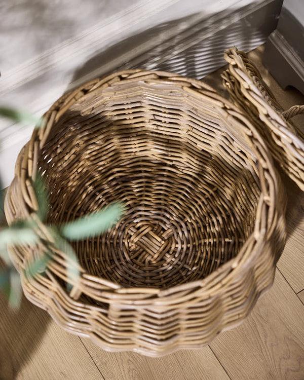 Dibor Round Woven Basket With Lid