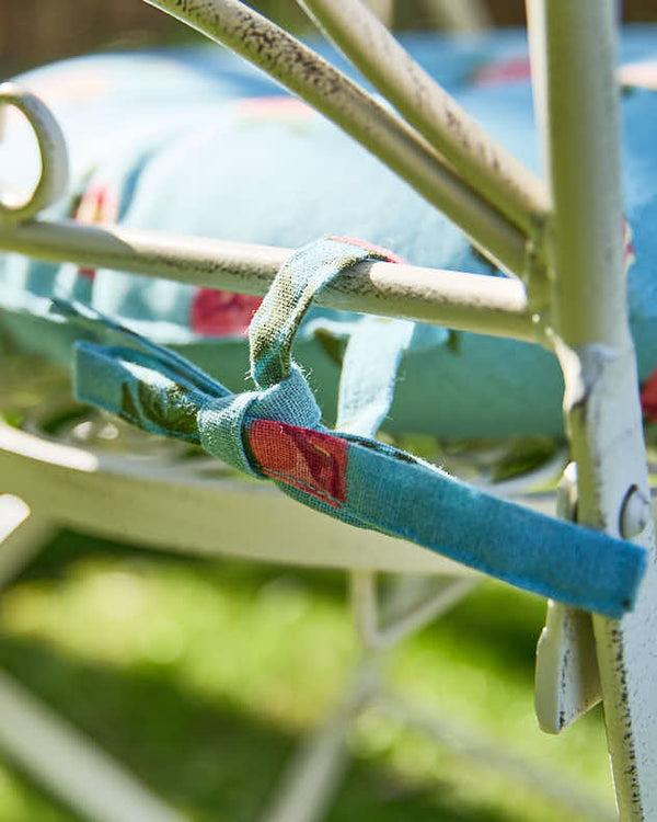 Dibor Set Of 2 Blue Rose Round Garden Seat Pads