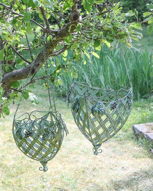 dibor Set of 2 Green Vintage Hanging Baskets