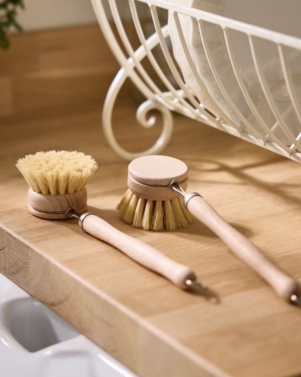 dibor Set of 2 Traditional Scrubbing Brushes