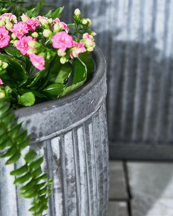 Dibor Set Of 3 Ribbed Metal Tub Planters