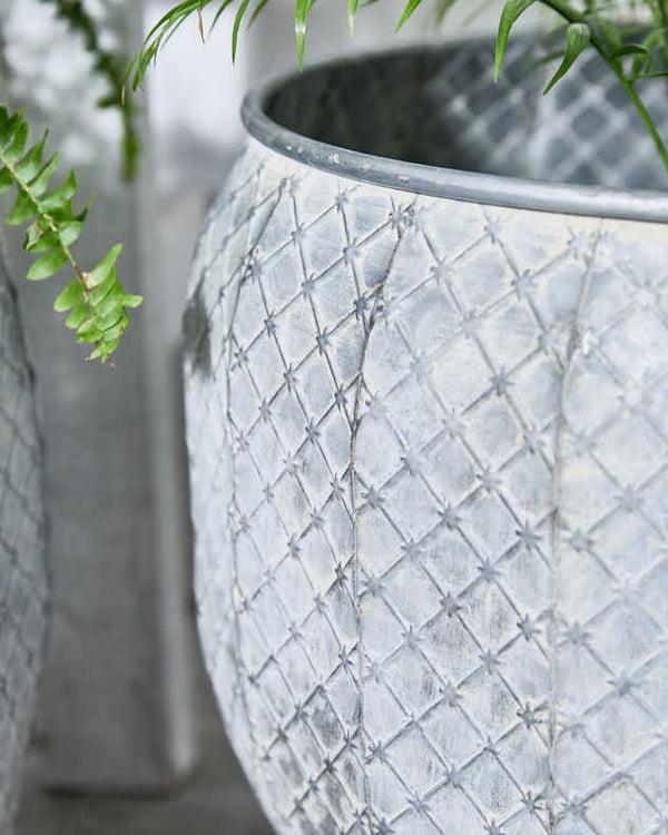 Dibor Set Of 3 Textured Metal Planter Tubs
