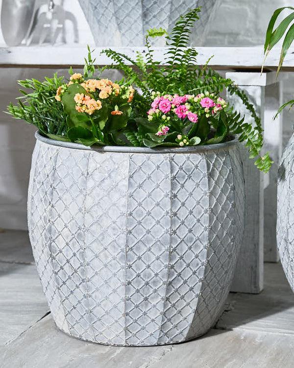 Dibor Set Of 3 Textured Metal Planter Tubs