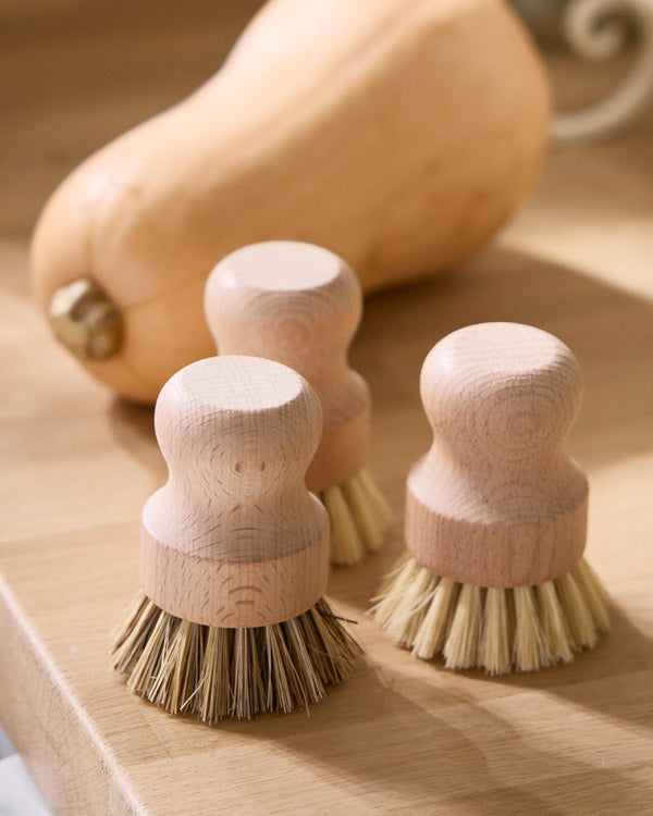 dibor Set of 3 Wooden Vegetable Scrubbers