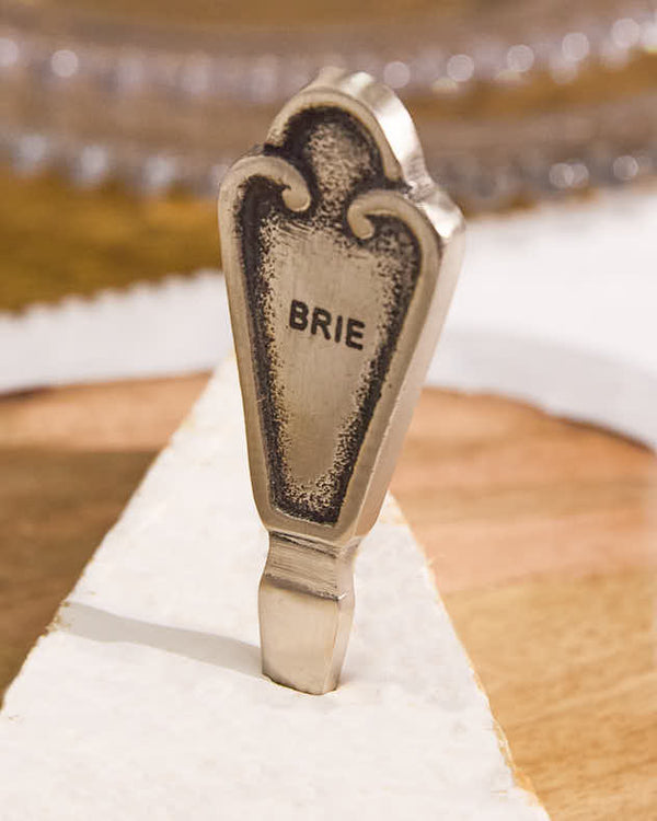 Dibor Set Of 4 Cheese Markers & Knife