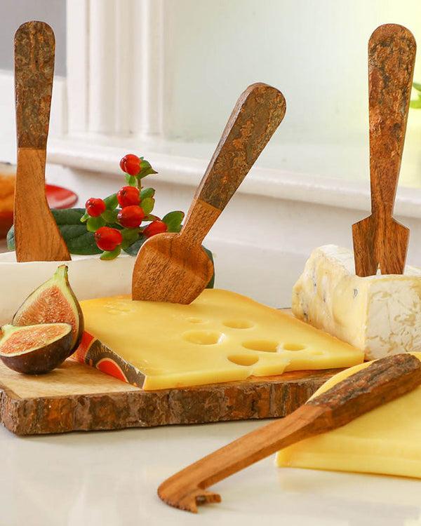 dibor Set of Four Wooden Cheese Knives