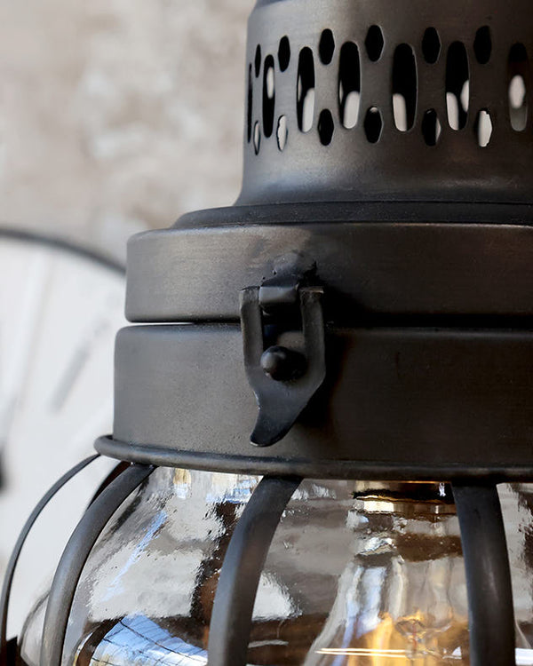 Dibor Stable Lamp With Timer