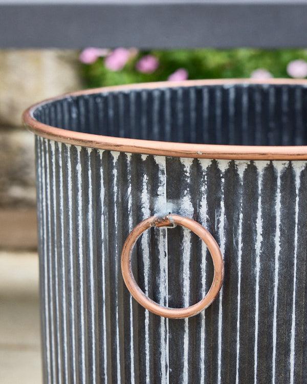 Dibor Tambara Set Of 3 Ribbed Planters