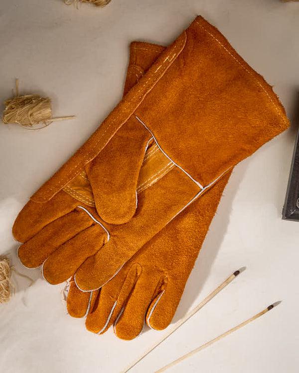 Dibor Tan Fireside Gauntlets