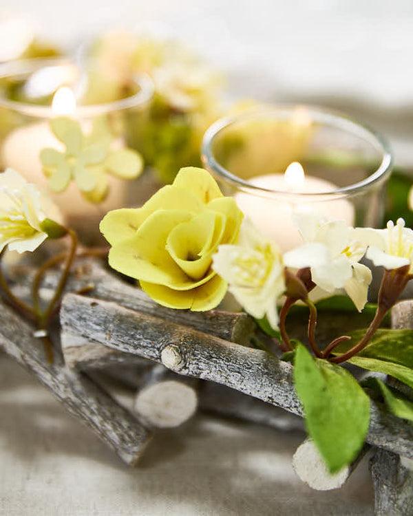 Dibor Triple Hawthorn Floral Candle Holder