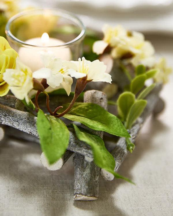 Dibor Triple Hawthorn Floral Candle Holder