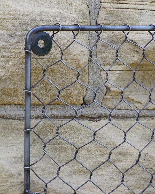 Dibor Two Compartment Garden Wall Rack