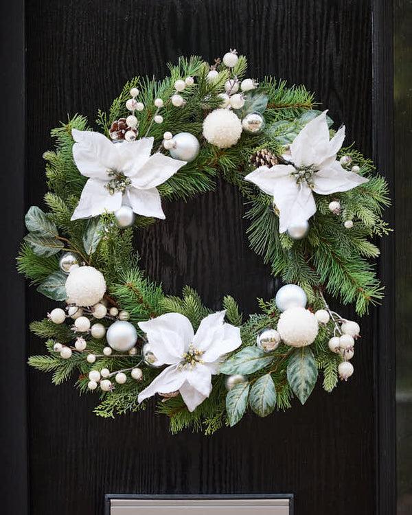dibor Valley Snowdrift Wreath 42cm