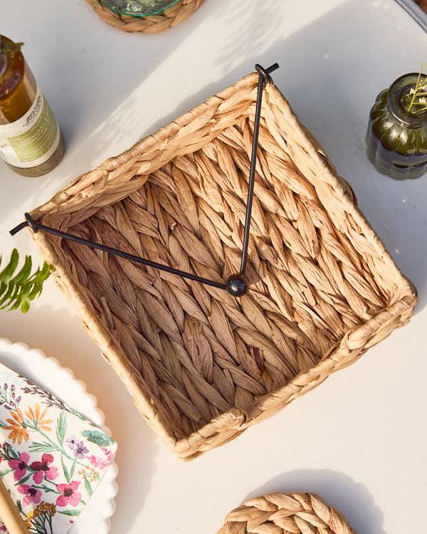 Dibor Water Hyacinth Napkin Holder