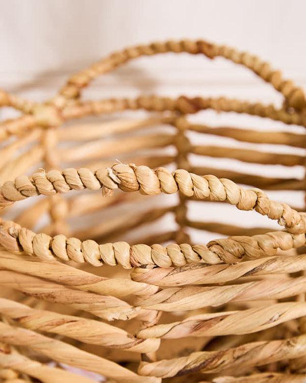 Dibor Water Hyacinth Open Weave Scalloped Basket
