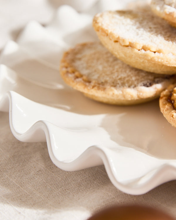 Dibor White Frilled Cake Plate