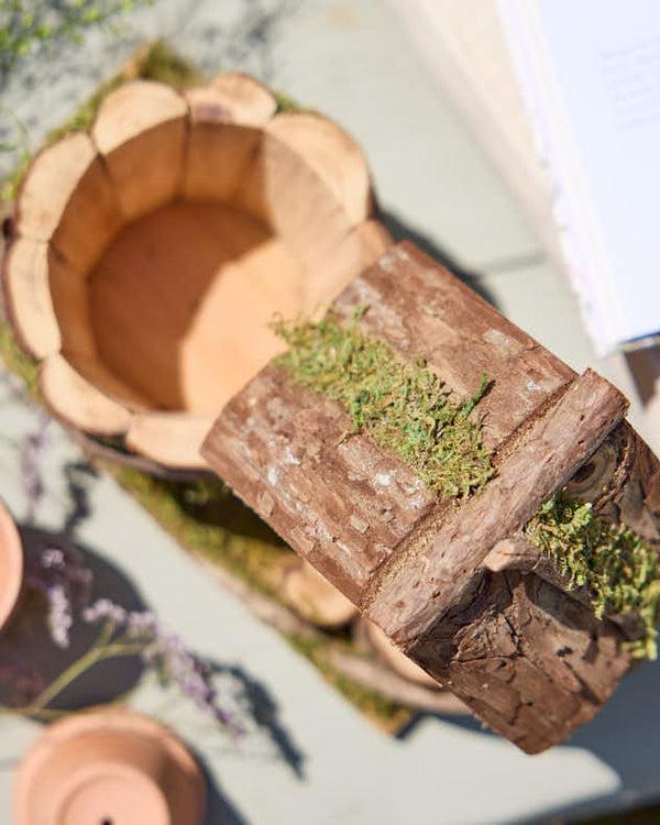 Dibor Woodland Lodge Bird House Planter