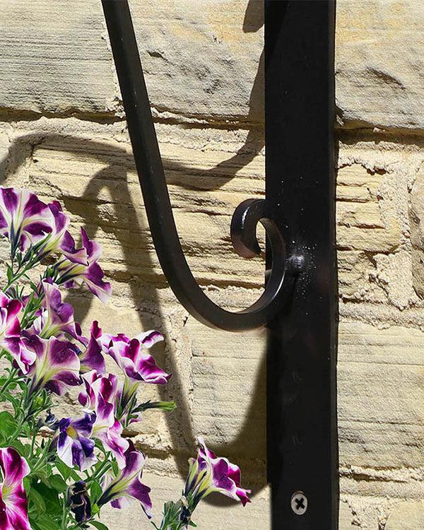 Dibor XL Black Scrolled Hanging Bracket