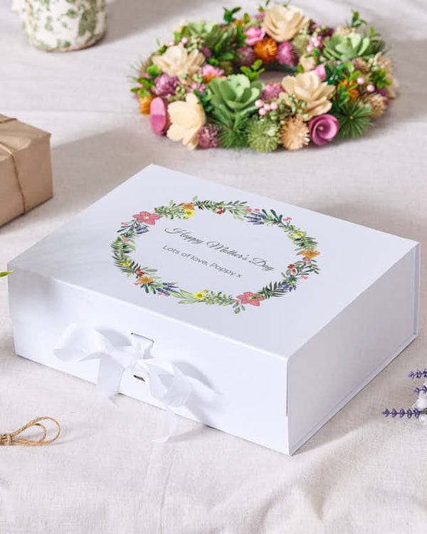 Dibor Personalised Ivory Mother's Day Gift Box And Card Bundle