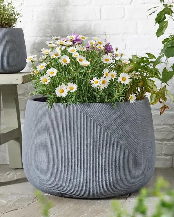 Dibor Silverstone Symmetry Stripe Planter Collection