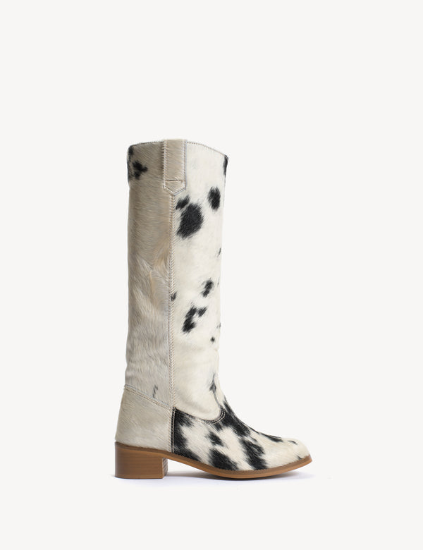 dico copenhagen Ann Gaucho Boot In Black & White Shades Cow Fur