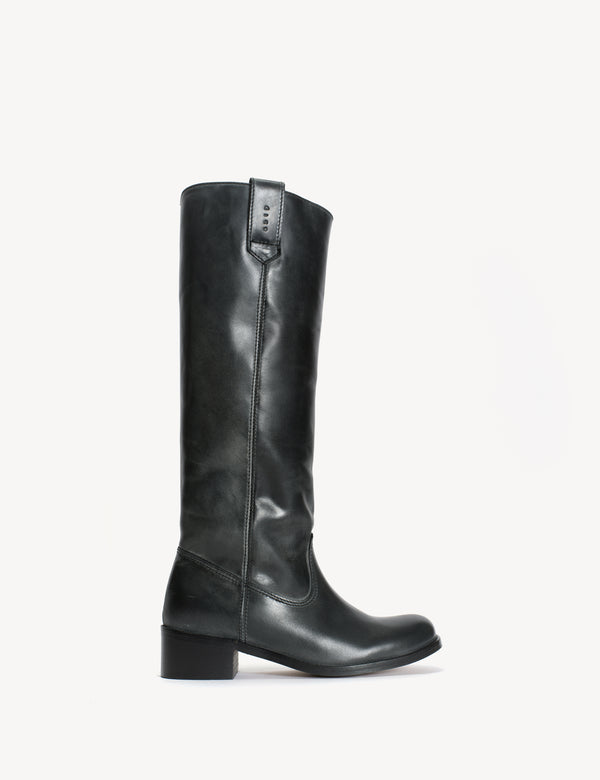 dico copenhagen Ann Gaucho Boot In Charcoal Black Escovado Leather