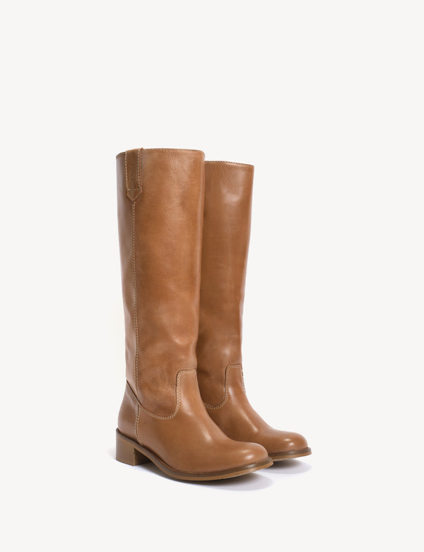 Dico Copenhagen Ann Gaucho Boot In Dark Tan Escovado Leather