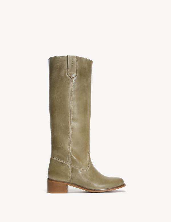 dico copenhagen Ann Gaucho Boot In Green Escovado Leather